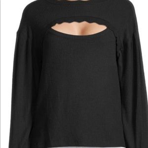 NWT DESIGN 365 Ribbed Cutout Top
